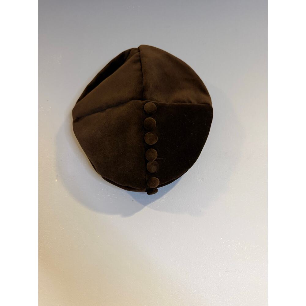Liz Claiborne Vintage Brown Velvet Hat | Button Detail